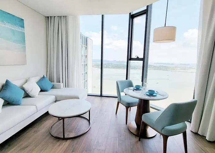 Luxury 5 Star A La Carte * Hạ Long
