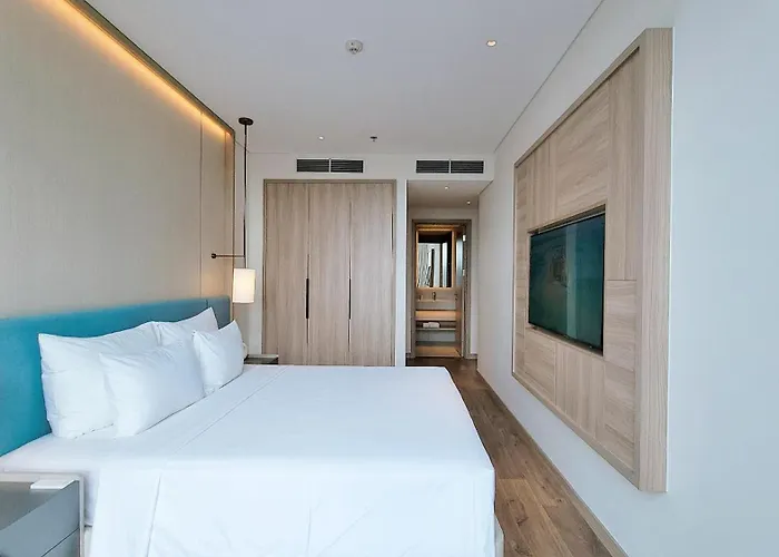 Luxury 5 Star A La Carte *